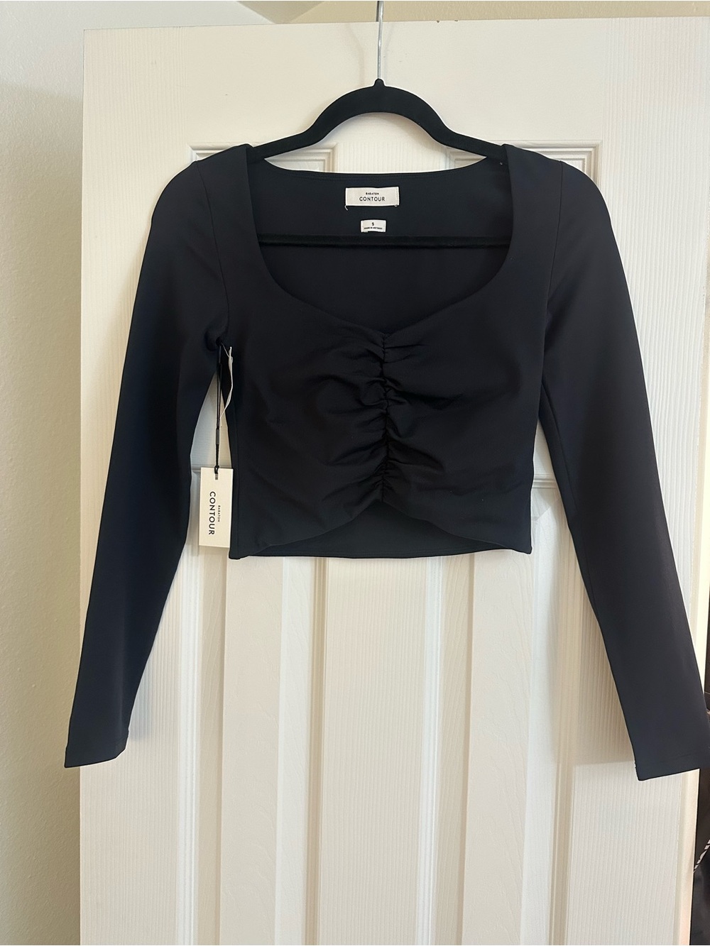 Babaton Black Ruched Long-Sleeve Crop Top